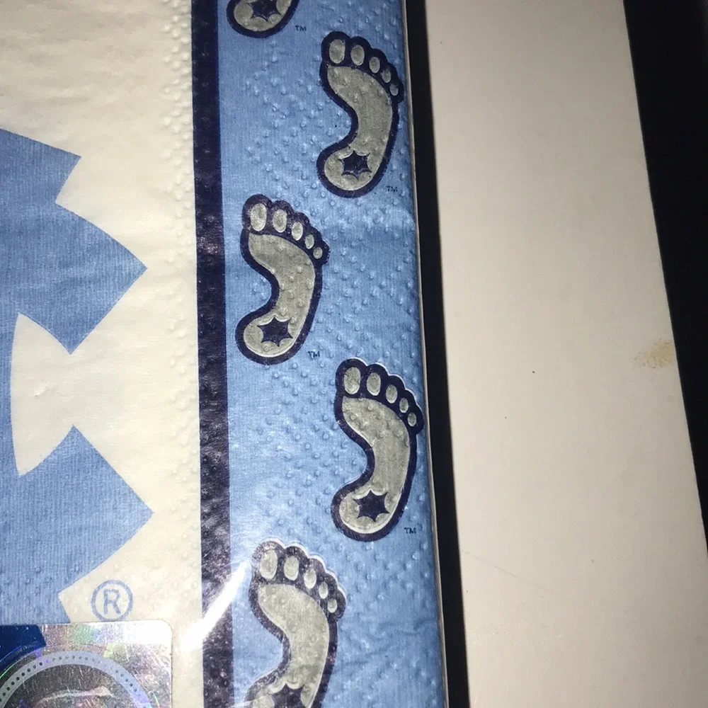 NIP Set/4 UNC Napkins